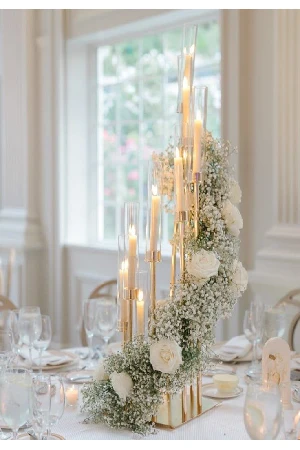 گل آرایی مرتفع با شمع